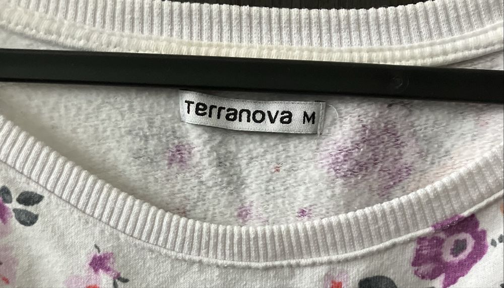 Stylowa, modna, biała bluza w kwiaty M/38, Terranova bawełna/poliester