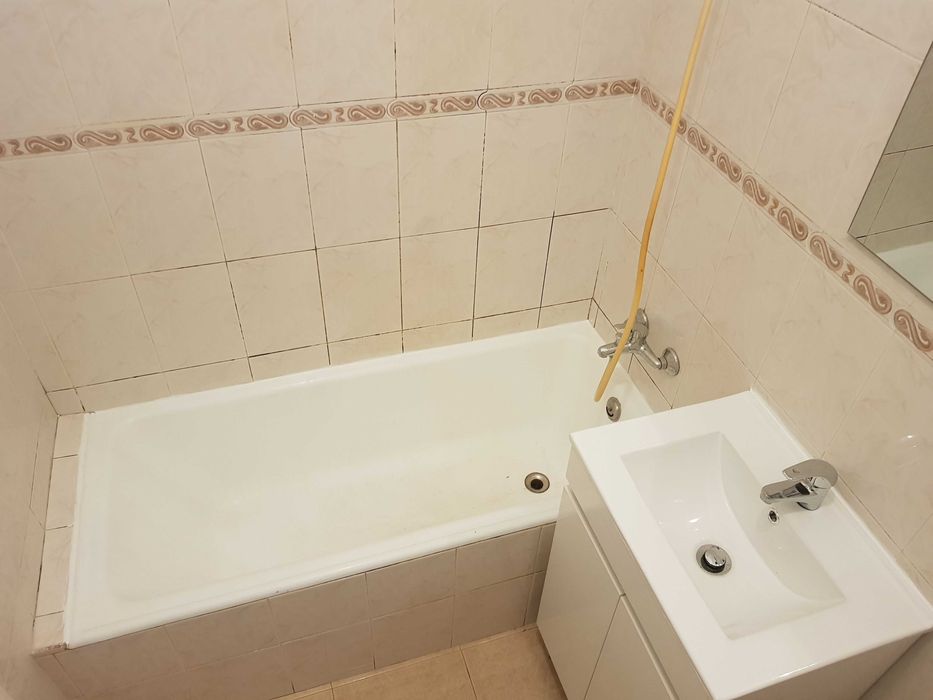 Apartamento t1 venteira junto ao metro