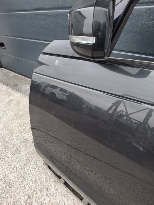 Двері ліві Land rover discovery 5