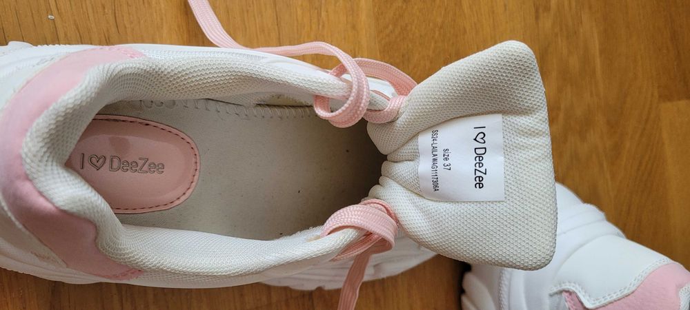 Buty sportowe białe 37 DeeZee