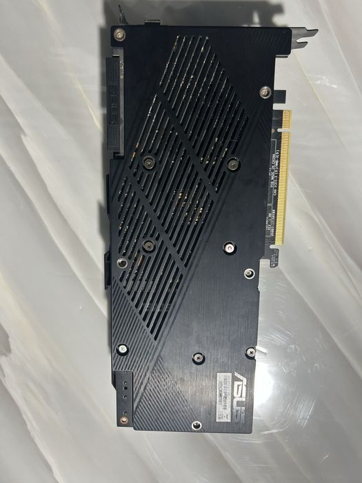 Видеокарта Asus Duall Evo! RTX 2080 8gb!