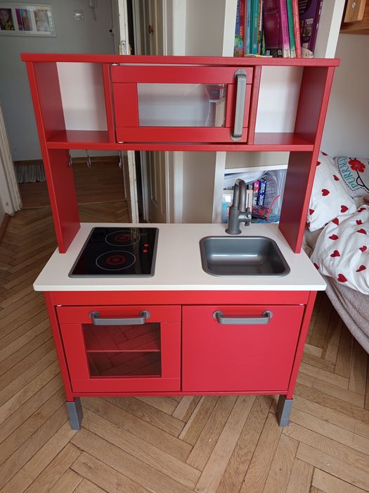 Kuchnia Duktig IKEA czerwona