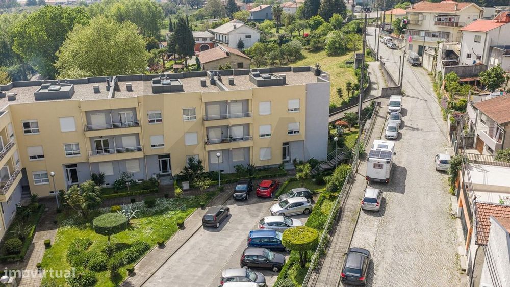 Apartamento T2 | Garagem e Arrumos | Jovim - Gondomar