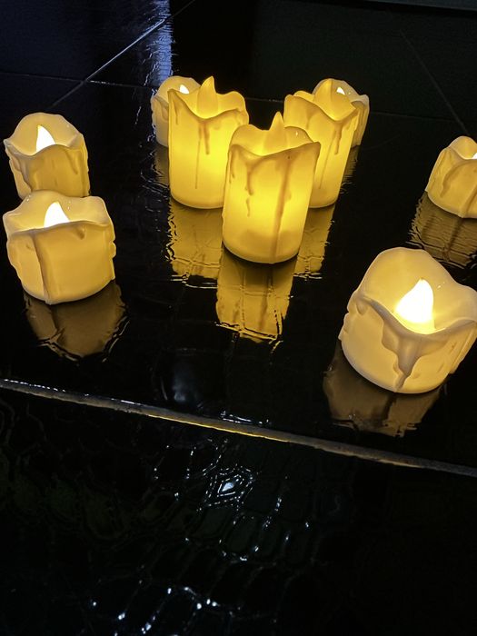 Свічка декоративна