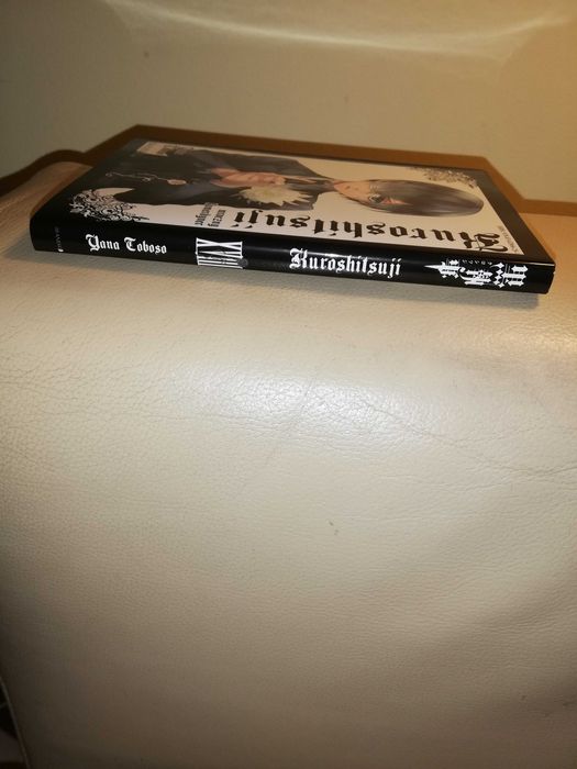 Manga Kuroshitsuji tom 18