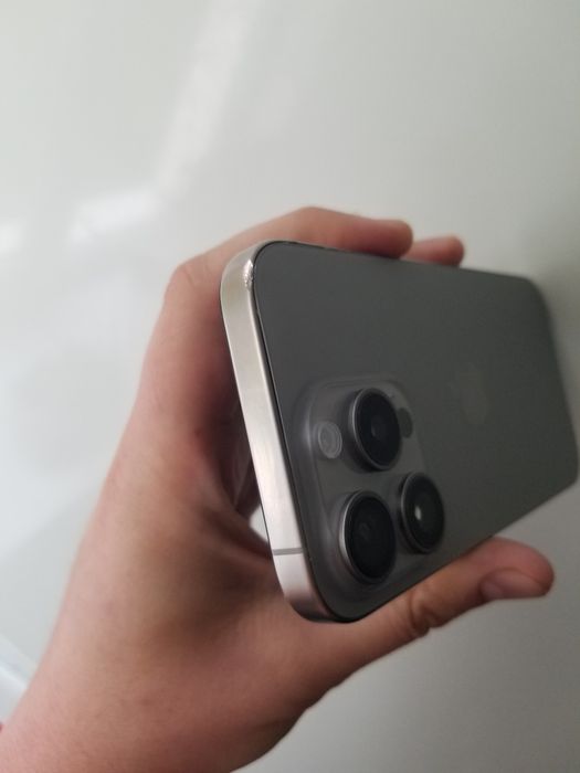 Iphone 15pro 256гб