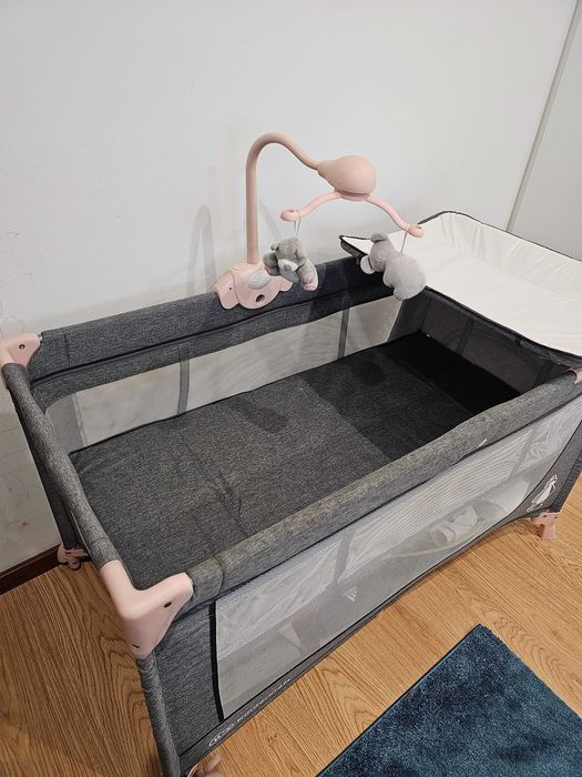 Berço/Parque. O conforto e a praticidade na mesma peça.