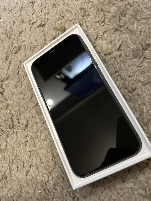 Iphone 11 64gb комплектний