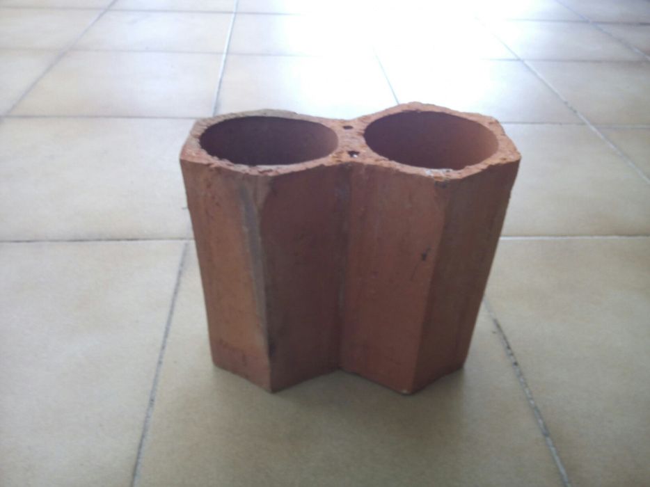 Garrafeira tijolo