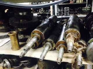 продаем запчасти к станкам