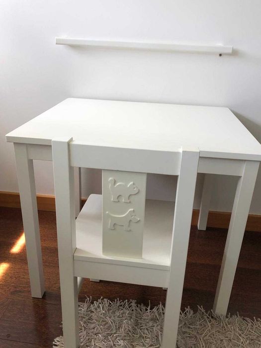 Mesa e cadeira criança IKEA