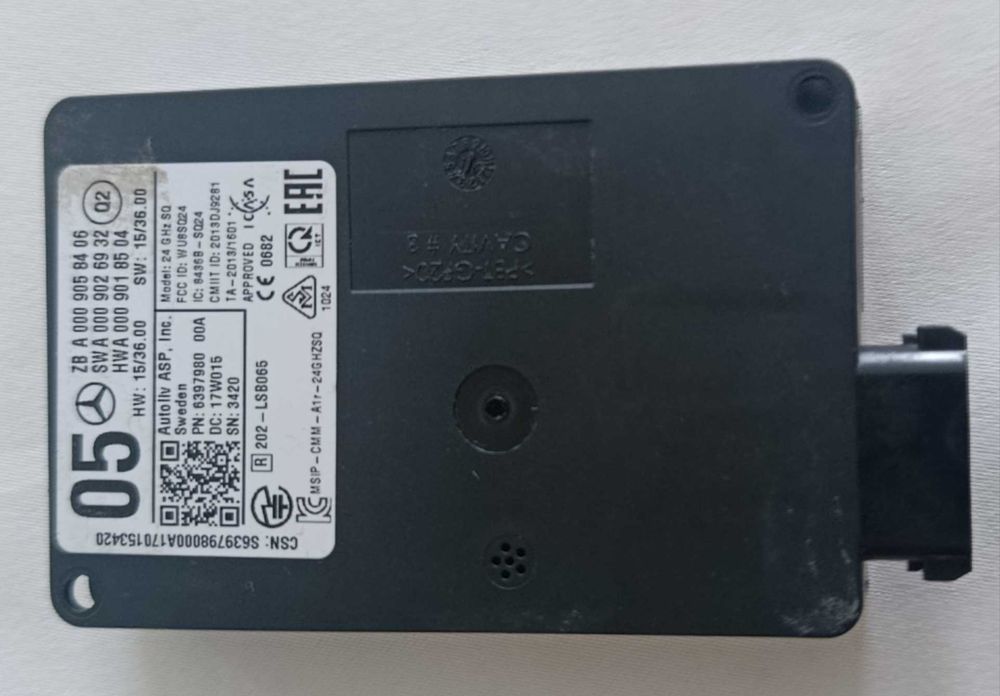 Sensor radar A0009058406 Front Original Mercedes Benz C205,C117,X156 modulo (Genuine OEM)