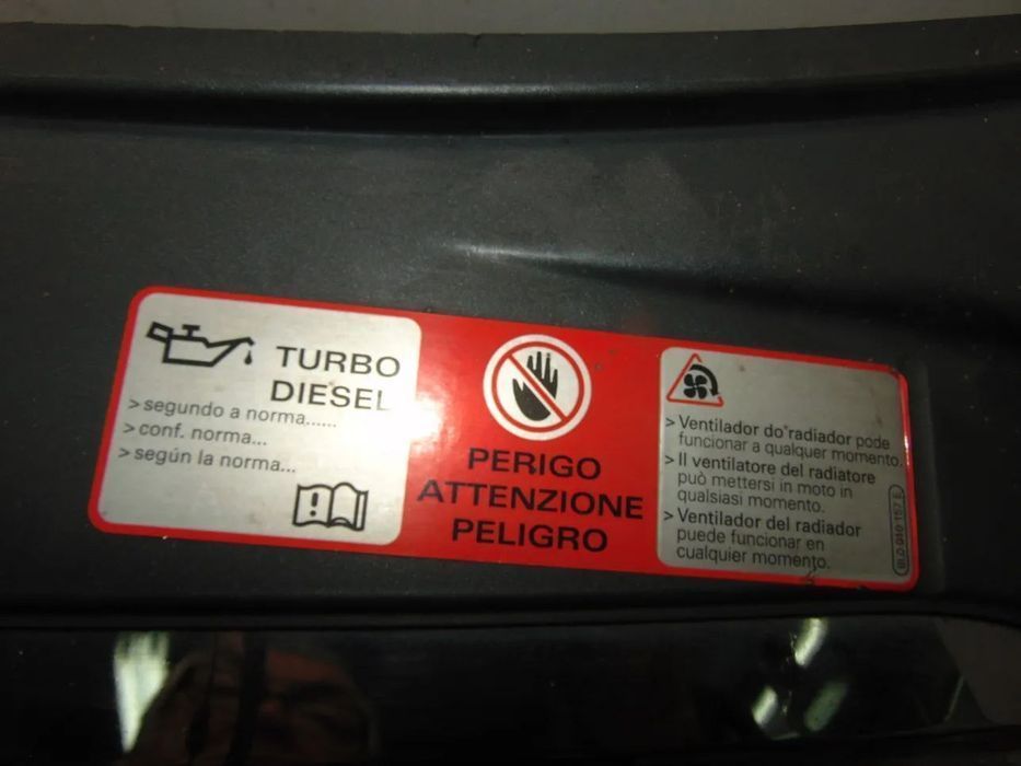 Audi A4 grelha " usado em bom estado " para venda