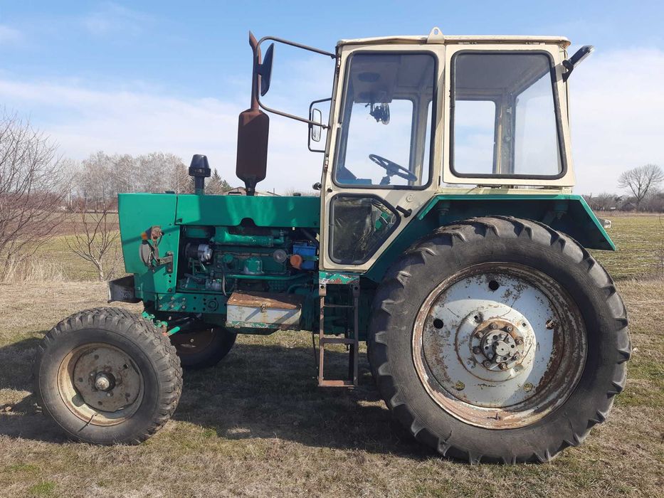 Продам трактор ЮМЗ-6