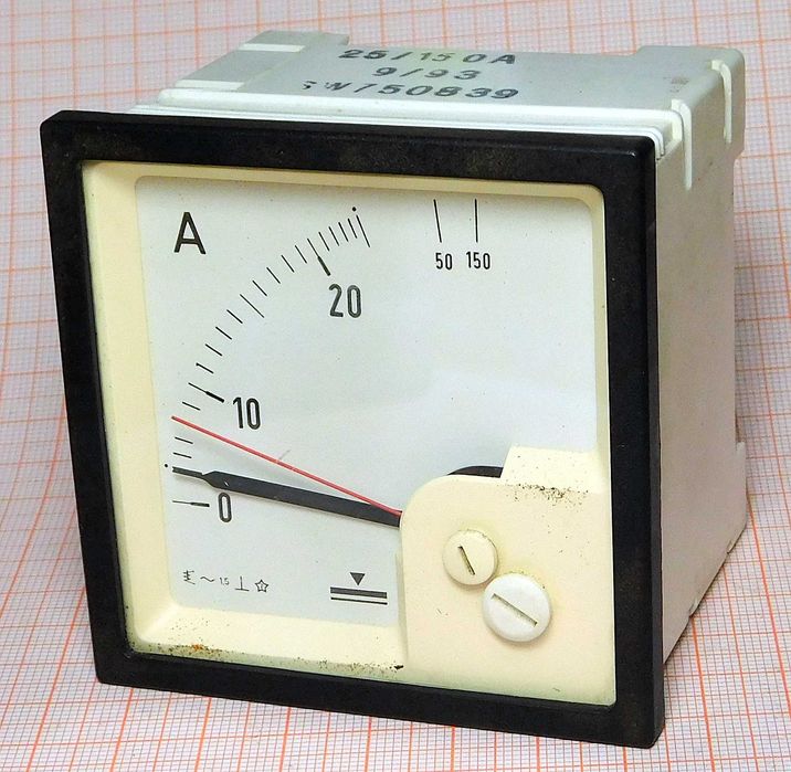 Amperomierz analogowy 15A / 90A AC 220V GEC wymienna skala [R3W7]