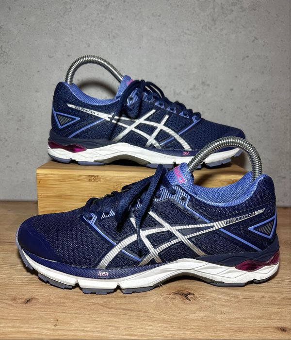 Buty do buegania Asics Gel-Pheonix 8 39