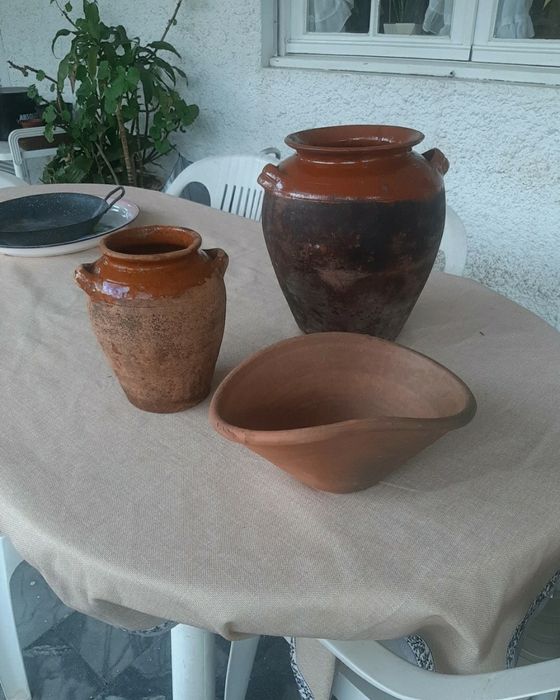 2 potes e 1 alguidar em barro