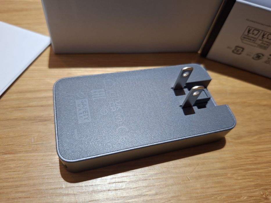 UGREEN Nexode Pro 65W – ładowarka GaN