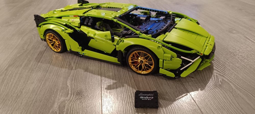 Lamborghini Sian FKP 37
