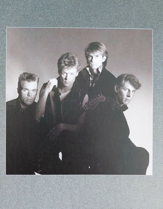 RECKLESS - Bryan Adams Deluxe Edition