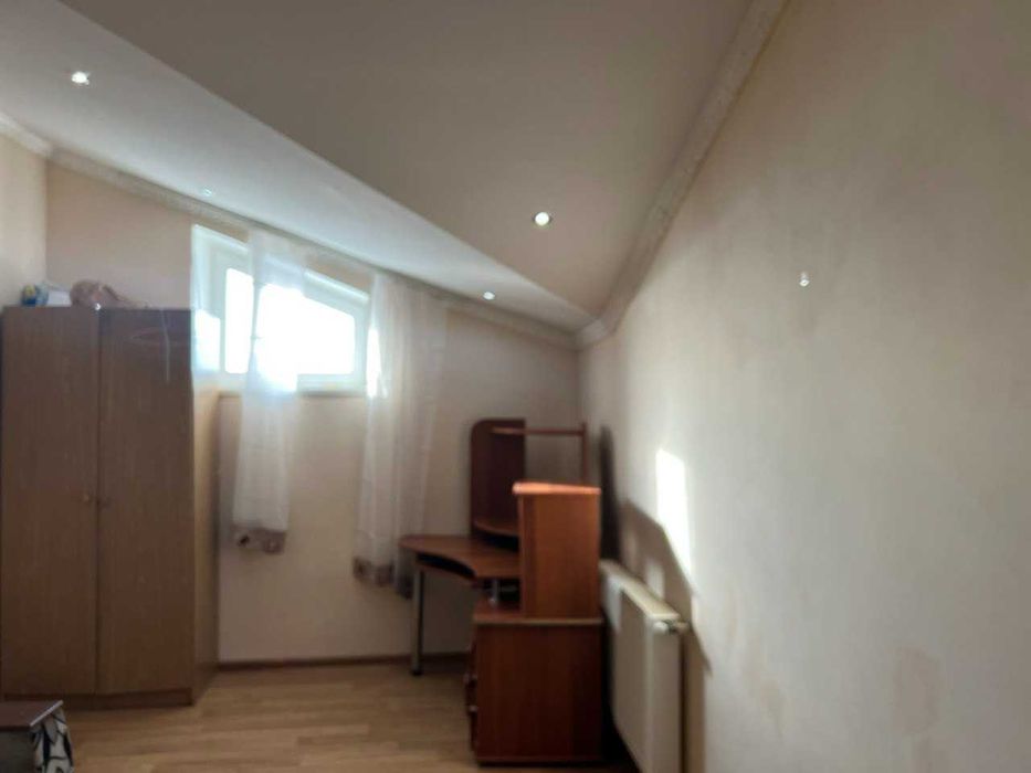 Продаж 2 кімн. з ремонтом, Пасічна