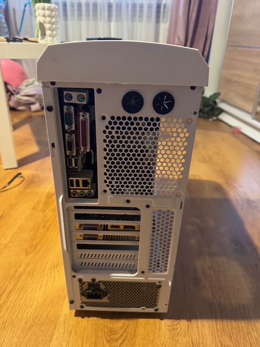 Komputer do prostych gier