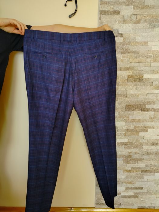 Garnitur granatowy w kratkę