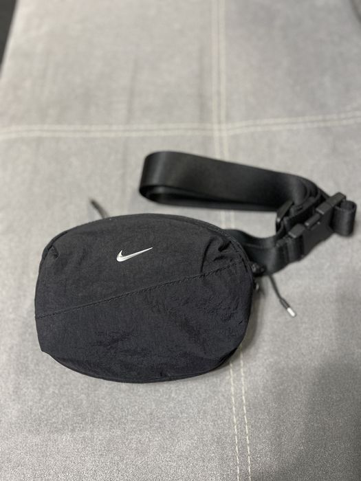 Женская сумка Nike NK Aura Waistpack