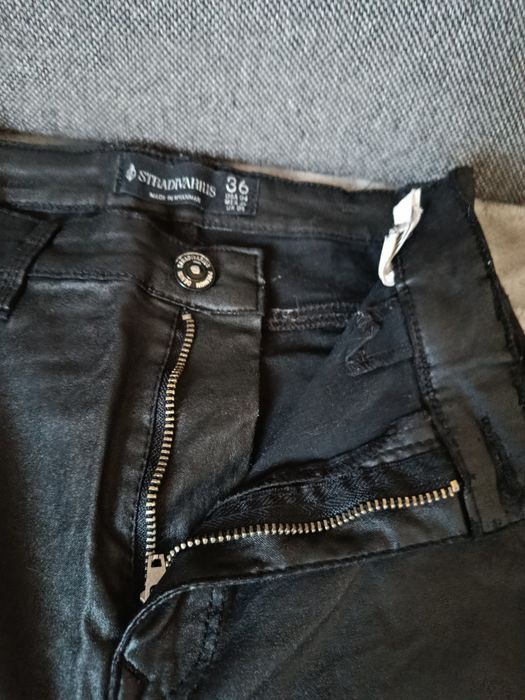 Dżinsy skórkowe  dla dziewczyny