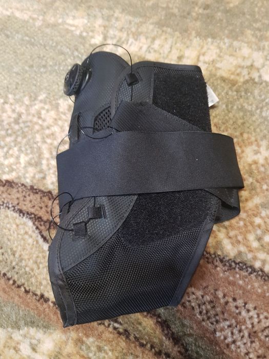 Стабілізуючий ортез Mediroyal Armis M для щиколотки