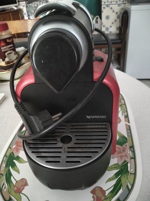 Máquina de café marca Nespresso