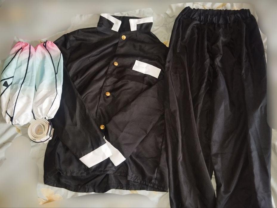 продаю фулл косплей на кочо шинобу