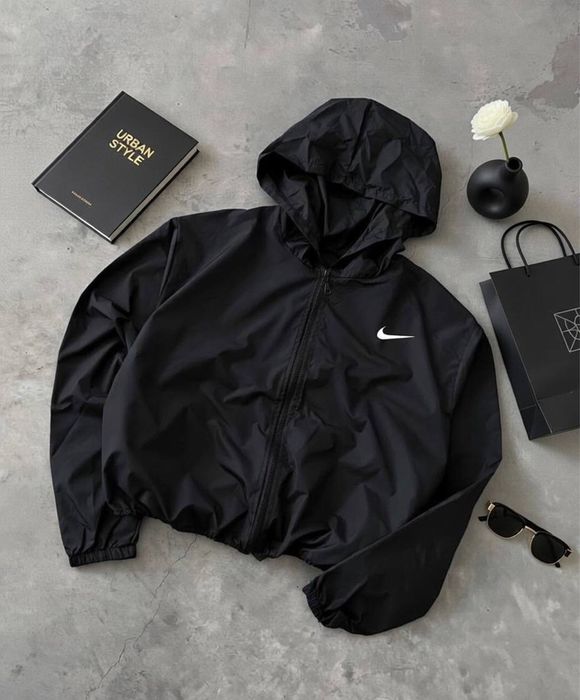 Вітровка Nike! Чорна жіноча кофта найк з капюшоном