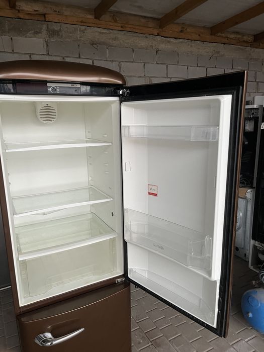 Холодильник  Gorenje Вис 185 см Шир 60 см.
