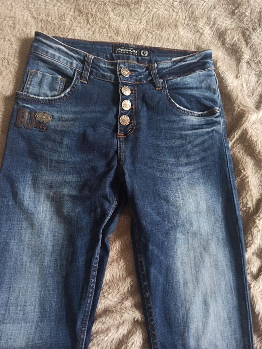 Жіночі джинси бойфренд