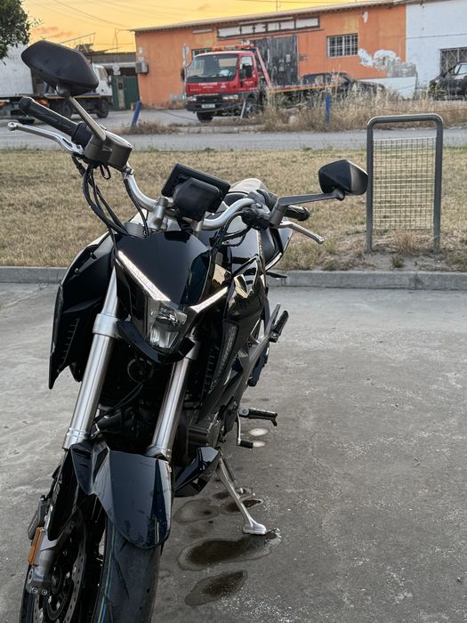 Zontes 310R 2021 | 4.000 km | Excelente Estado