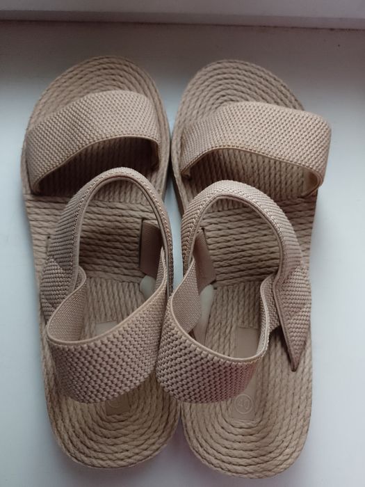 Босоножки  стелька 25 см