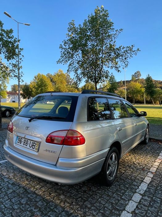 Toyota Avensis SW — photo 3