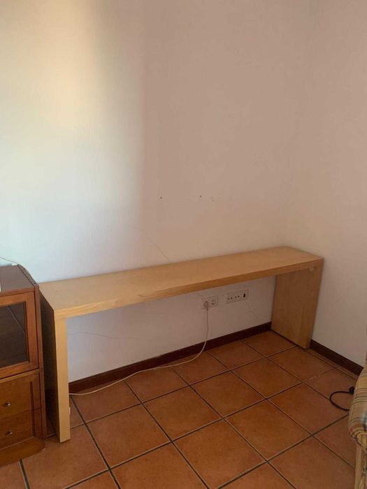 Consola IKEA Madeira Natural