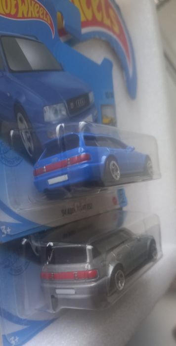 Conjunto 2 , 94 Audi Avant RS2 Hot Wheels
