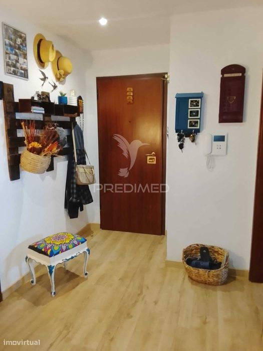 T3 com 110 m² no Fogueteiro — Espaço, luminosidade e localização!