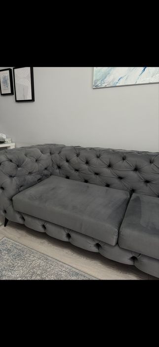 Sofa welurowa CHESTERFIELD na wymiar | szara | premium | stan bardzo dobry