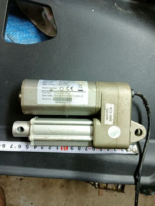Siłownik elektryczny metalowy micro 2000N