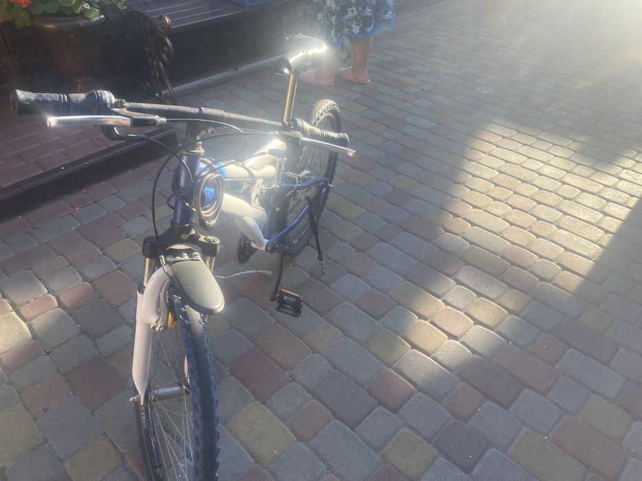 Продам Велосипед  двохпідвіс 24 колеса