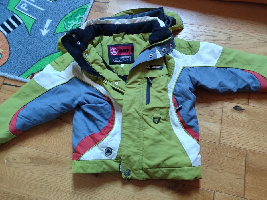 Kurtka zimowa sportowa AST 110