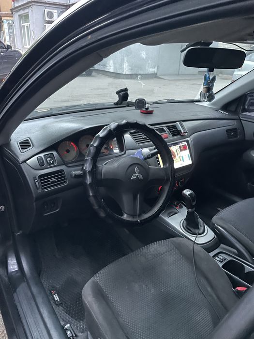 Mitsubishi Lancer 9