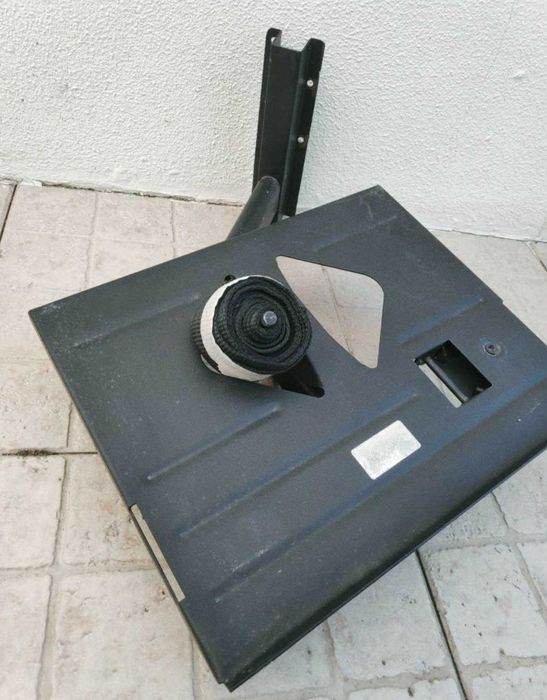 Suporte de parede para Tv ou Monitor.