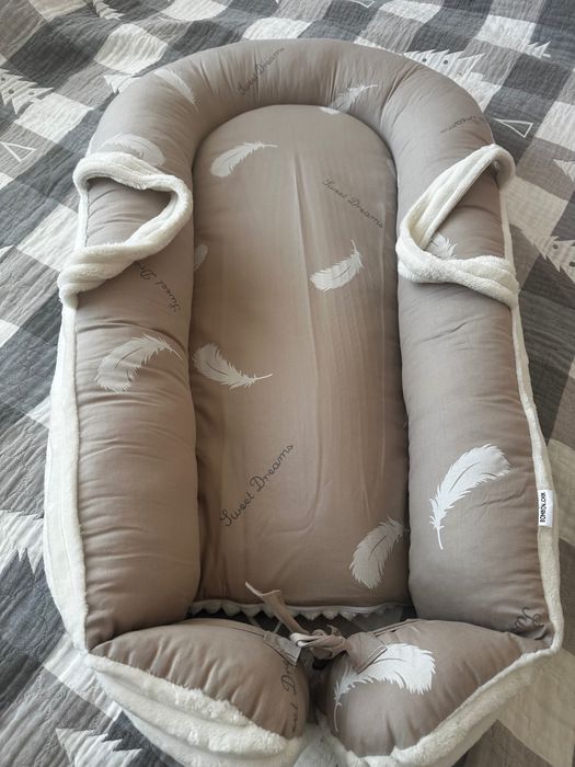 Кокон для немовля