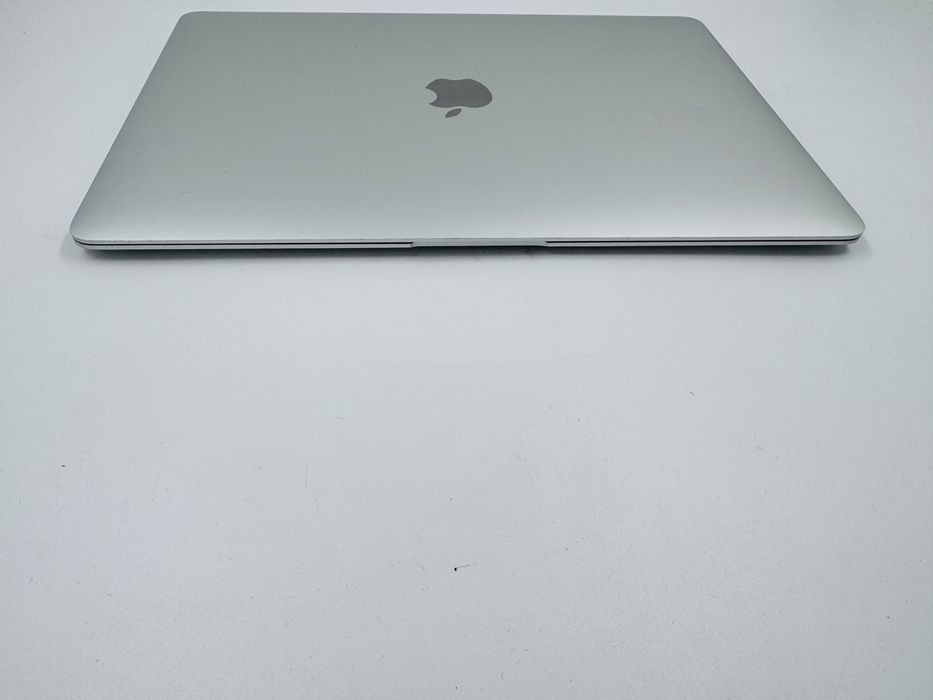 MacBook Air 13インチ(M1, 2020) シルバー8GB Ноутбук Apple MacBook Air 13 2020 8/256GB Silver Late (MGN93