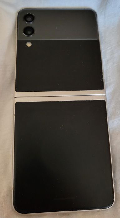 Samsung Galaxy Z Flip3 5G